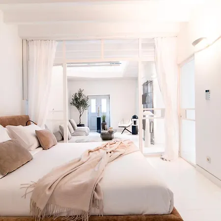 Plaka With Epic Acropolis Views * Atena